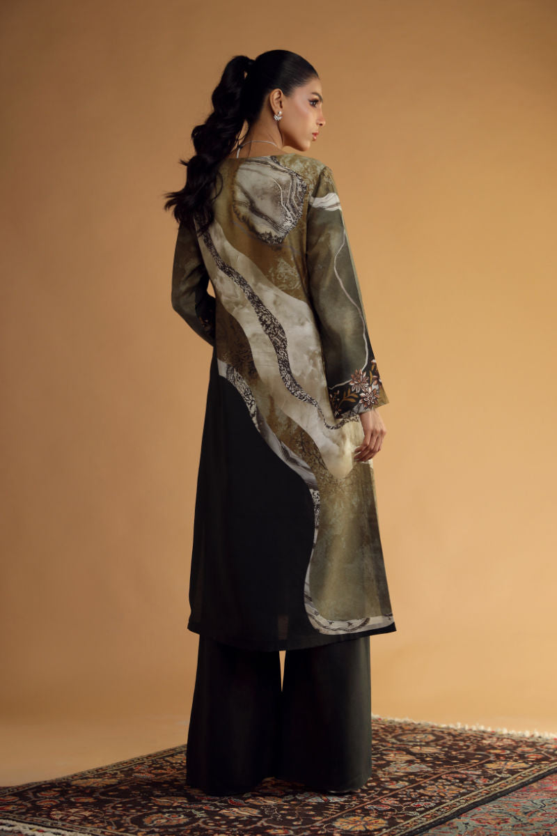 Shamaeel Ansari | Divine Couture | DC-08 by Shamaeel Ansari - Designer Dress - Type: Ladies Clothes - Available at Sana Yasir - 100% Original