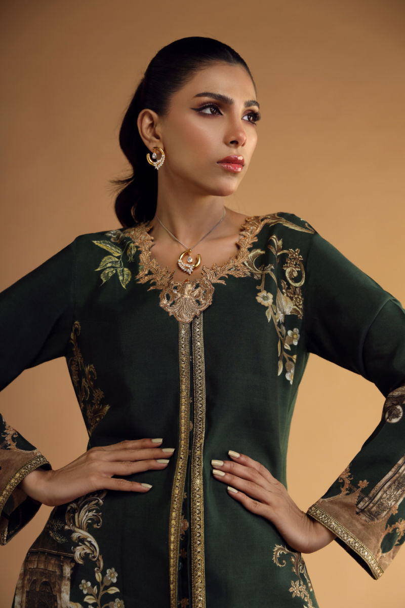 Shamaeel Ansari | Divine Couture | DC-09 by Shamaeel Ansari - Designer Dress - Type: Ladies Clothes - Available at Sana Yasir - 100% Original
