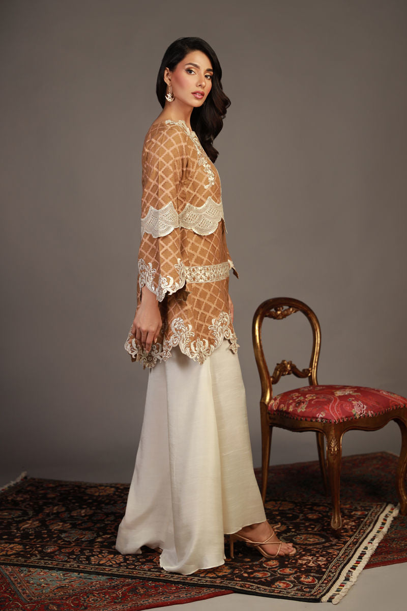 Shamaeel Ansari | Royal Vogue Formals | RV-01 by Shamaeel Ansari - Designer Dress - Type: Formal - Available at Sana Yasir - 100% Original