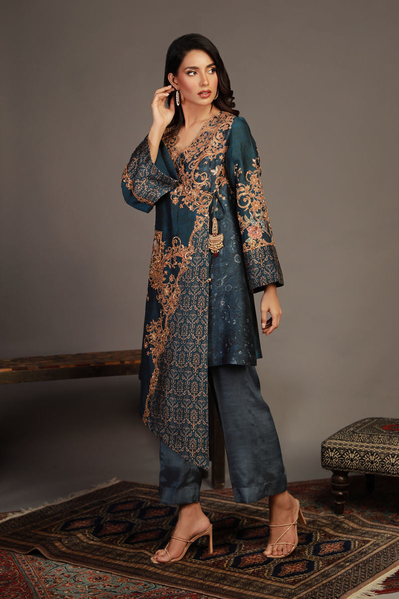Shamaeel Ansari | Royal Vogue Formals | RV-02 by Shamaeel Ansari - Designer Dress - Type: Formal - Available at Sana Yasir - 100% Original