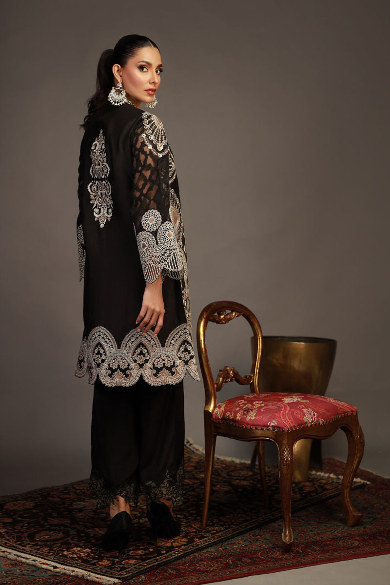 Shamaeel Ansari | Royal Vogue Formals | RV-05 by Shamaeel Ansari - Designer Dress - Type: Formal - Available at Sana Yasir - 100% Original
