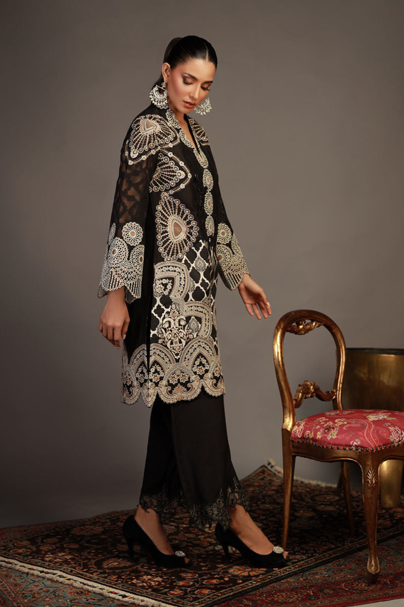 Shamaeel Ansari | Royal Vogue Formals | RV-05 by Shamaeel Ansari - Designer Dress - Type: Formal - Available at Sana Yasir - 100% Original