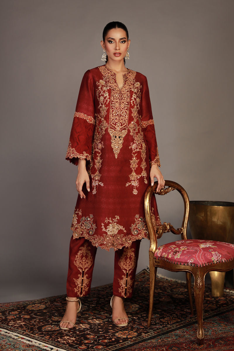 Shamaeel Ansari | Royal Vogue Formals | RV-06 by Shamaeel Ansari - Designer Dress - Type: Formal - Available at Sana Yasir - 100% Original