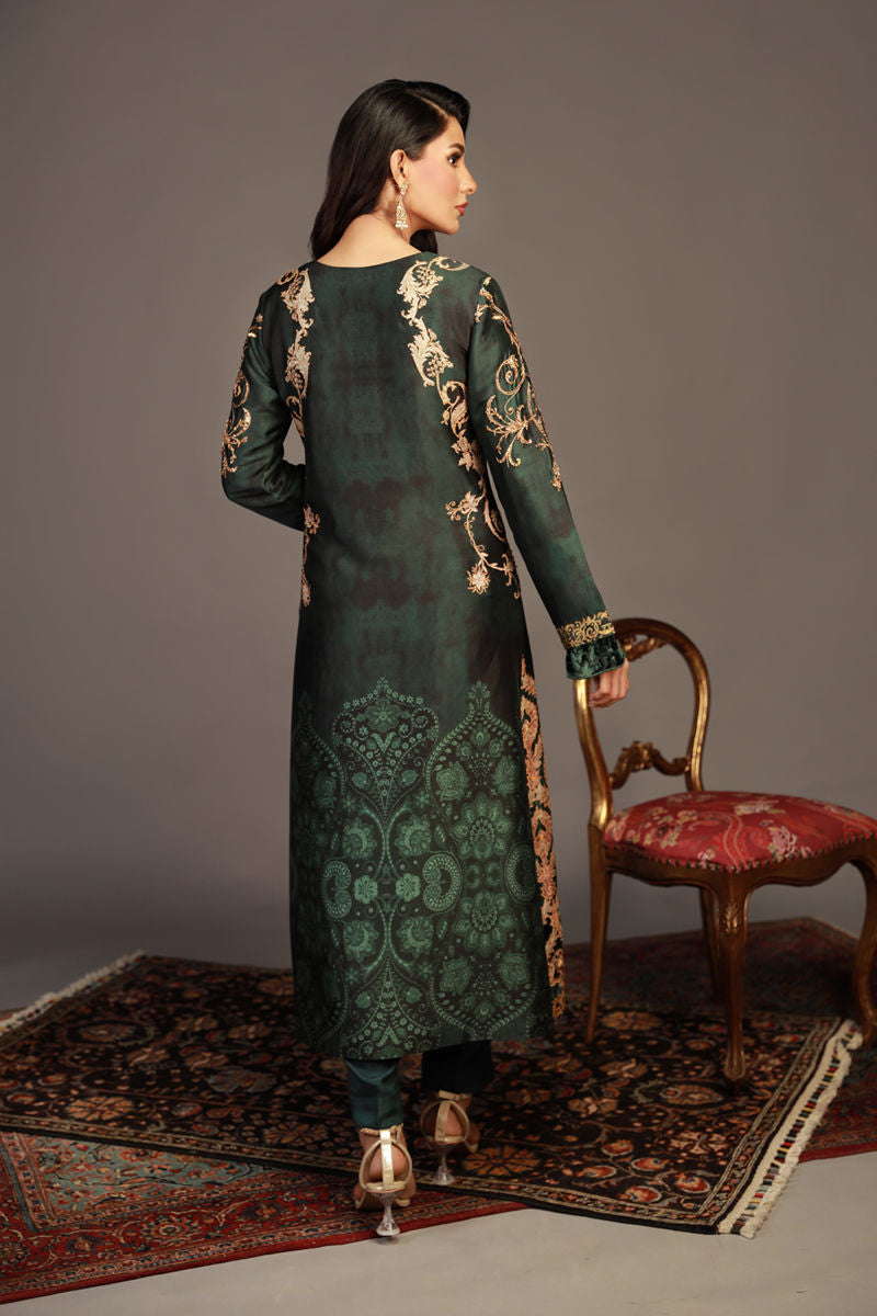 Shamaeel Ansari | Royal Vogue Formals | RV-09 by Shamaeel Ansari - Designer Dress - Type: Formal - Available at Sana Yasir - 100% Original