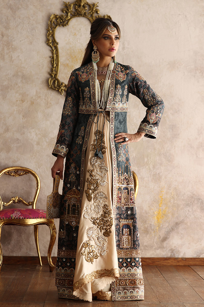Shamaeel Ansari | Symposium of Queens | EQ-01 by Shamaeel Ansari - Designer Dress - Type: Bridal - Available at Sana Yasir - 100% Original