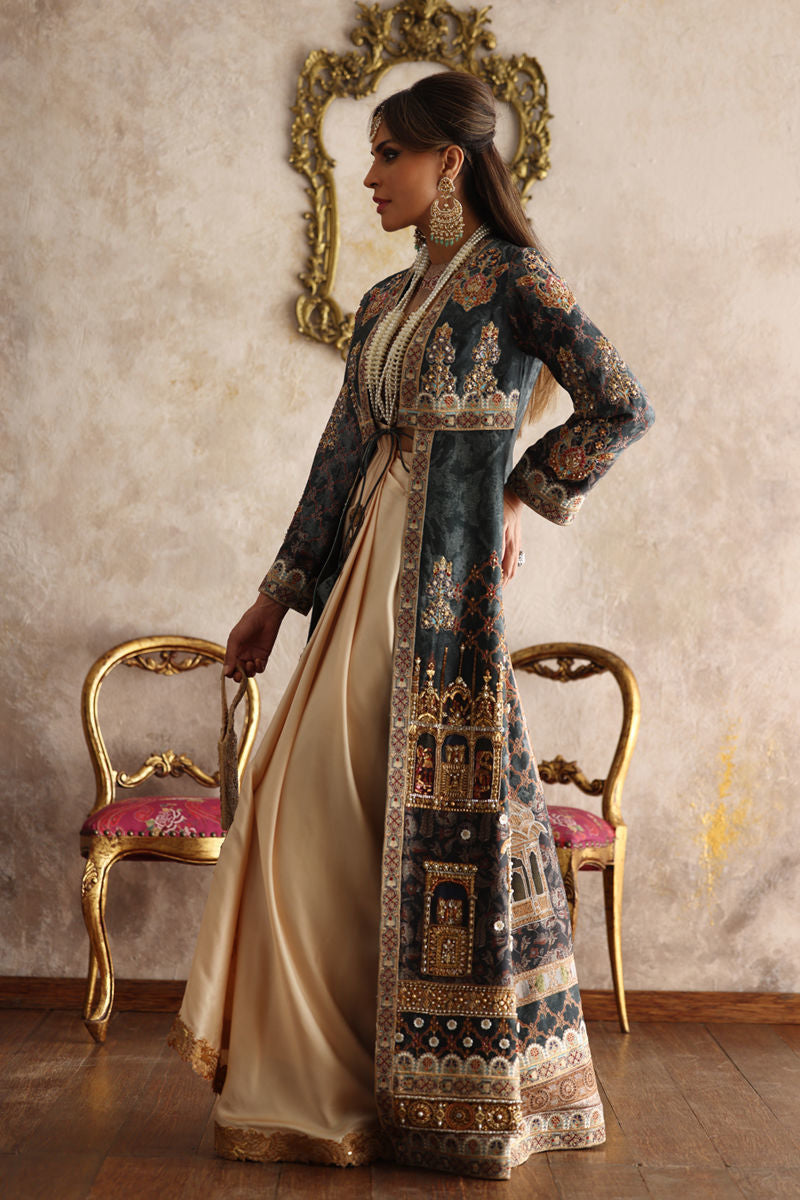 Shamaeel Ansari | Symposium of Queens | EQ-01 by Shamaeel Ansari - Designer Dress - Type: Bridal - Available at Sana Yasir - 100% Original