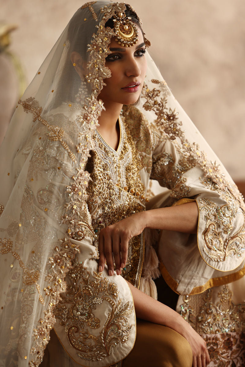 Shamaeel Ansari | Symposium of Queens | EQ-05 by Shamaeel Ansari - Designer Dress - Type: Bridal - Available at Sana Yasir - 100% Original