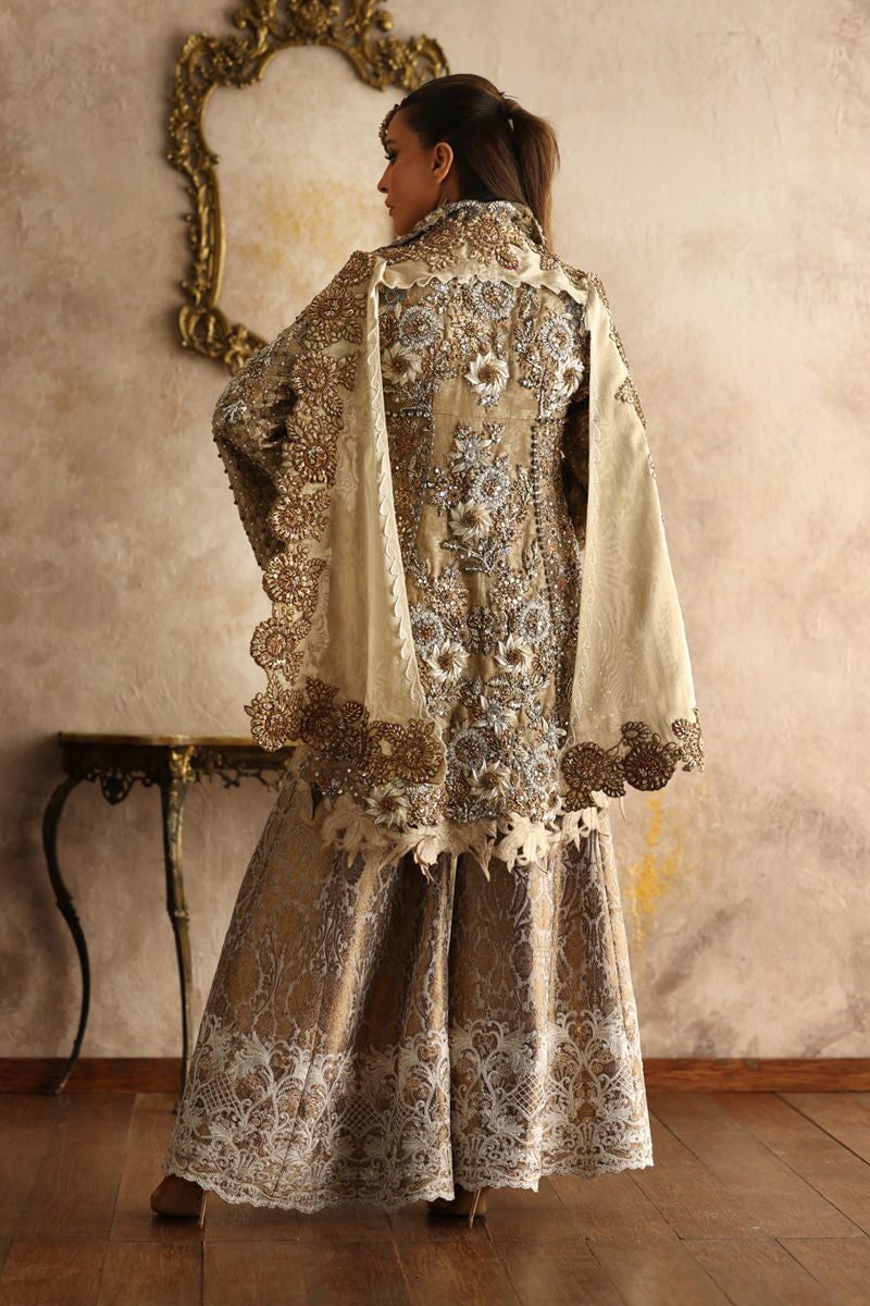 Shamaeel Ansari | Symposium of Queens | EQ-06 by Shamaeel Ansari - Designer Dress - Type: Bridal - Available at Sana Yasir - 100% Original
