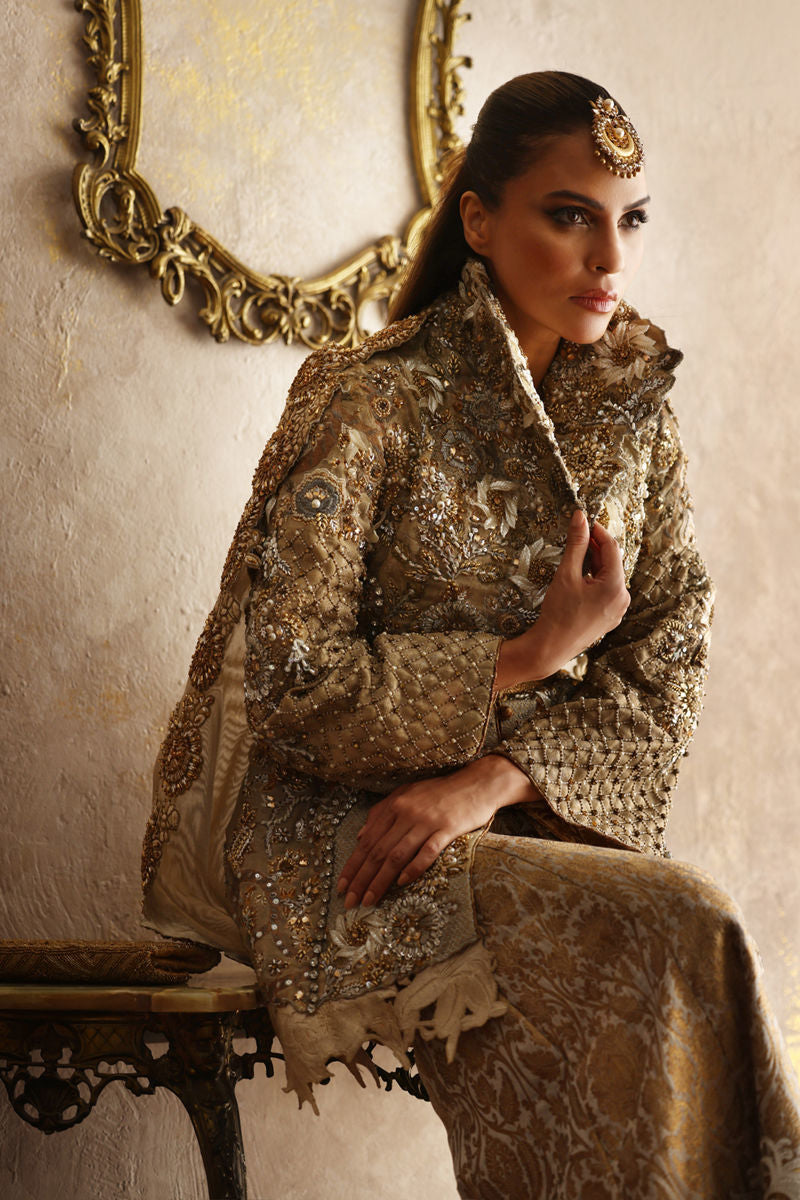 Shamaeel Ansari | Symposium of Queens | EQ-06 by Shamaeel Ansari - Designer Dress - Type: Bridal - Available at Sana Yasir - 100% Original