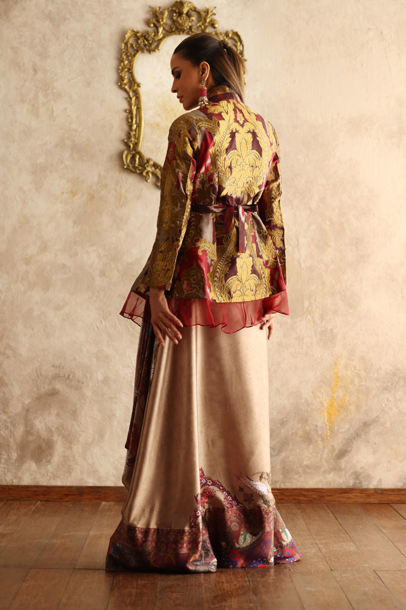 Shamaeel Ansari | Symposium of Queens | EQ-08 by Shamaeel Ansari - Designer Dress - Type: Bridal - Available at Sana Yasir - 100% Original
