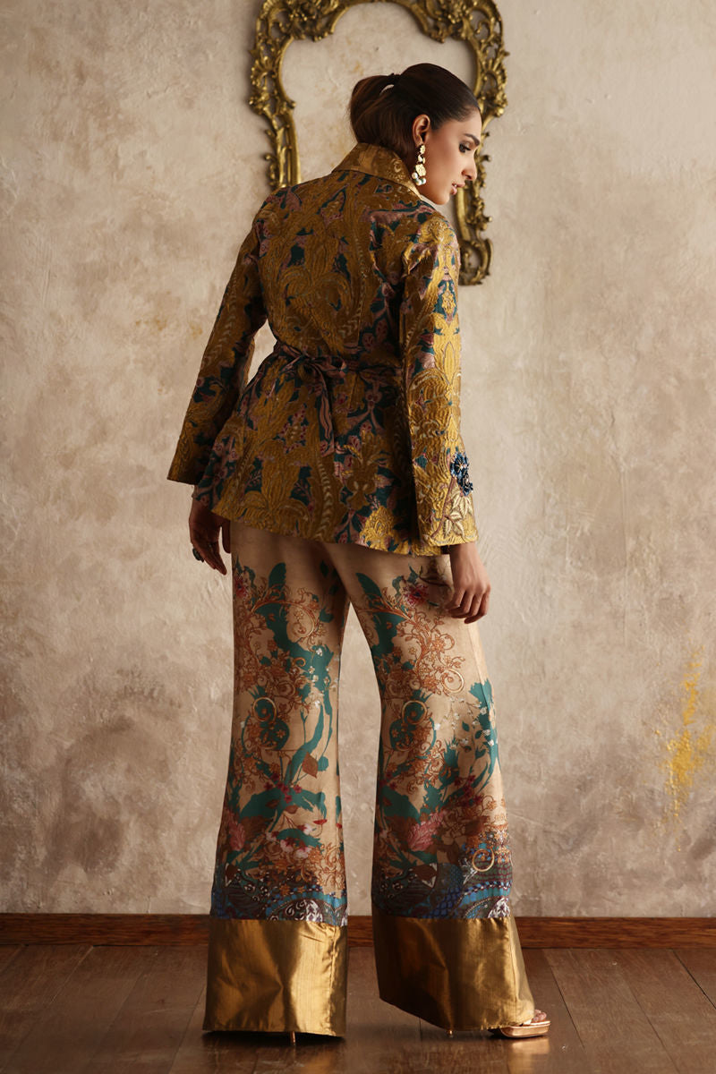 Shamaeel Ansari | Symposium of Queens | EQ-09 by Shamaeel Ansari - Designer Dress - Type: Bridal - Available at Sana Yasir - 100% Original