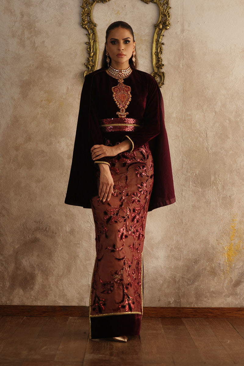 Shamaeel Ansari | Symposium of Queens | EQ-10 by Shamaeel Ansari - Designer Dress - Type: Bridal - Available at Sana Yasir - 100% Original