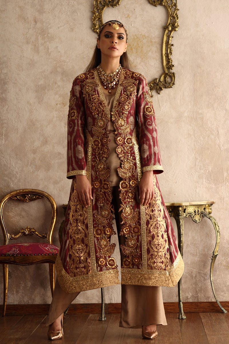 Shamaeel Ansari | Symposium of Queens | EQ-11 by Shamaeel Ansari - Designer Dress - Type: Bridal - Available at Sana Yasir - 100% Original