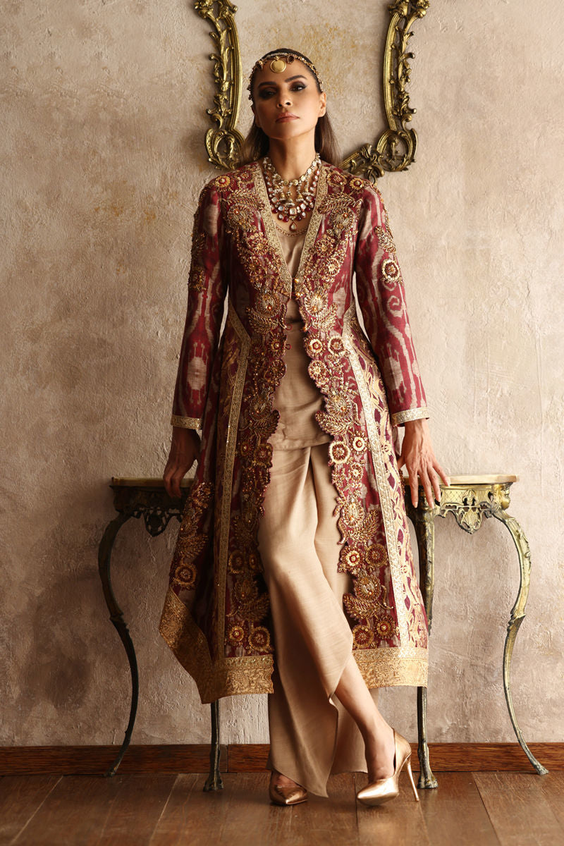 Shamaeel Ansari | Symposium of Queens | EQ-11 by Shamaeel Ansari - Designer Dress - Type: Bridal - Available at Sana Yasir - 100% Original
