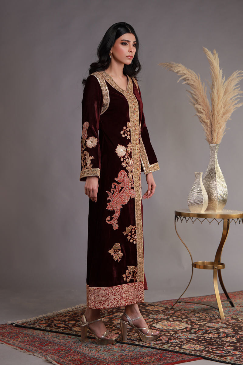 Shamaeel Ansari | Winter Festive 25 | WFE-01 by Shamaeel Ansari - Designer Dress - Type: Ladies Clothes - Available at Sana Yasir - 100% Original