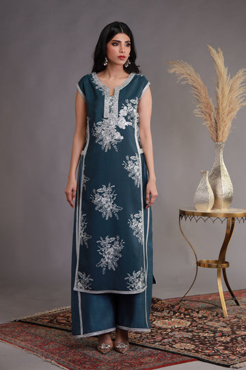 Shamaeel Ansari | Winter Festive 25 | WFE-05 by Shamaeel Ansari - Designer Dress - Type: Ladies Clothes - Available at Sana Yasir - 100% Original