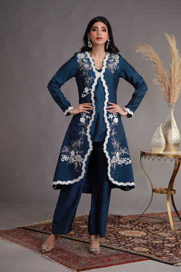 Shamaeel Ansari | Winter Festive 25 | WFE-07 by Shamaeel Ansari - Designer Dress - Type: Ladies Clothes - Available at Sana Yasir - 100% Original