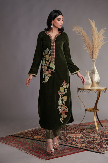 Shamaeel Ansari | Winter Festive 25 | WFE-08 by Shamaeel Ansari - Designer Dress - Type: Ladies Clothes - Available at Sana Yasir - 100% Original