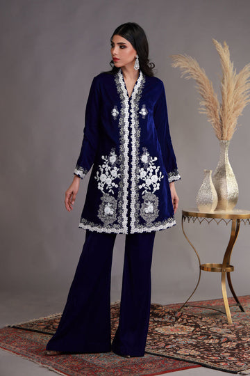 Shamaeel Ansari | Winter Festive 25 | WFE-09 by Shamaeel Ansari - Designer Dress - Type: Ladies Clothes - Available at Sana Yasir - 100% Original