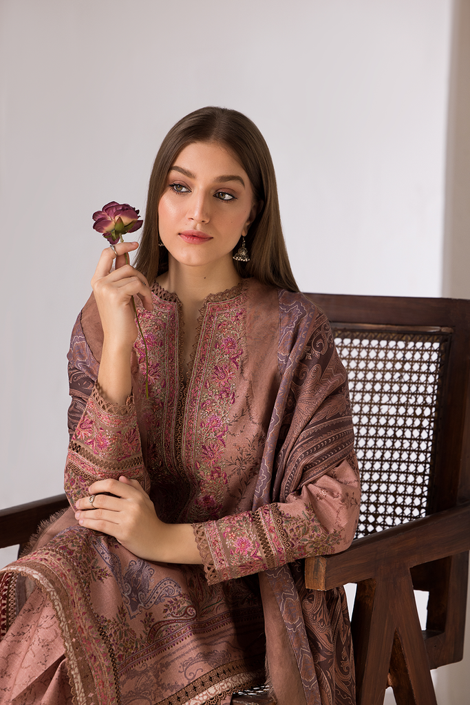 Sobia Nazir | Winter Shawl 24 | Design 7A by Sobia Nazir - Designer Dress - Type: Ladies Clothes - Available at Sana Yasir - 100% Original