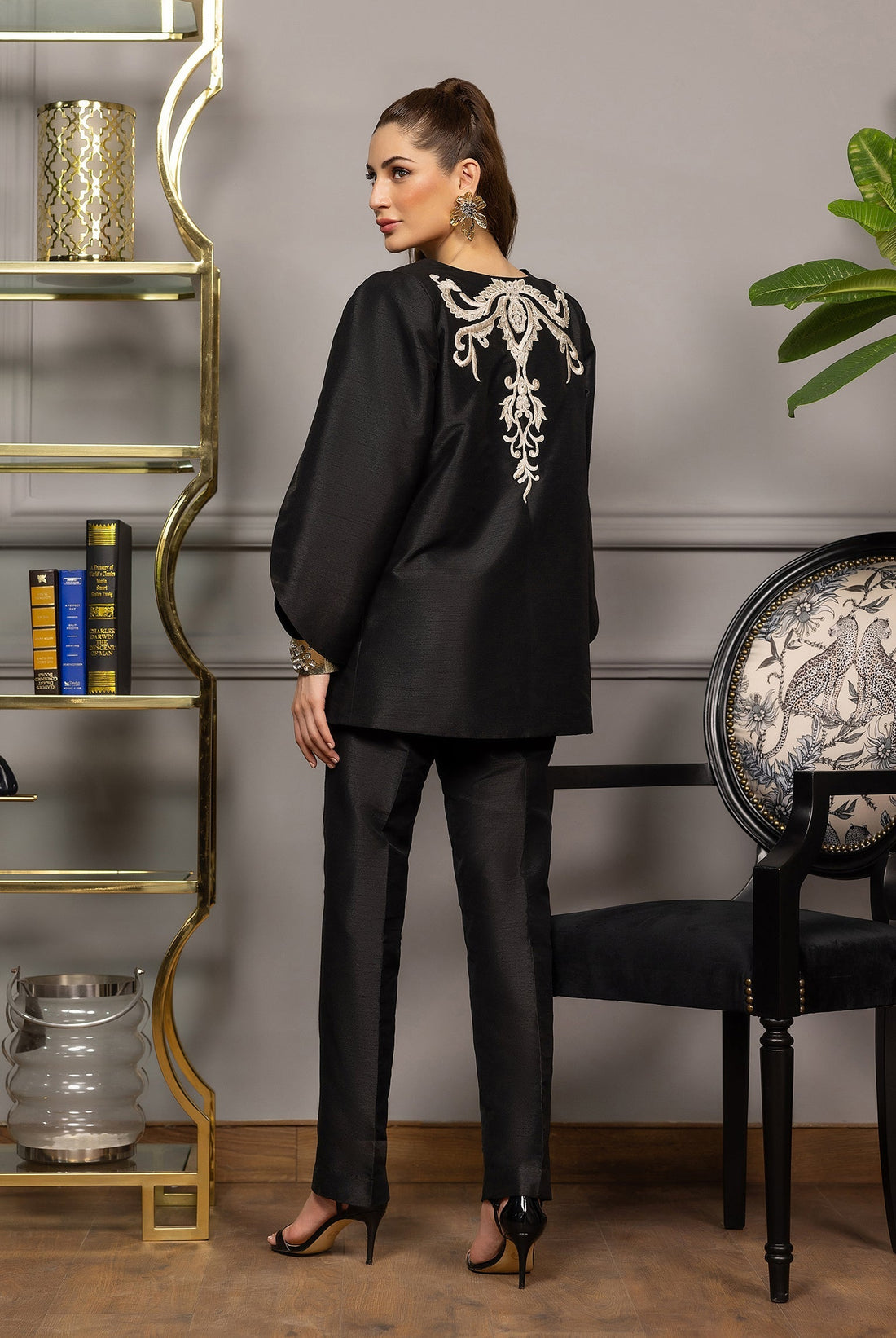 Threads and Motifs | Formal Dresses 24 | 8984 by Threads and Motifs - Designer Dress - Type: Ladies Clothes - Available at Sana Yasir - 100% Original