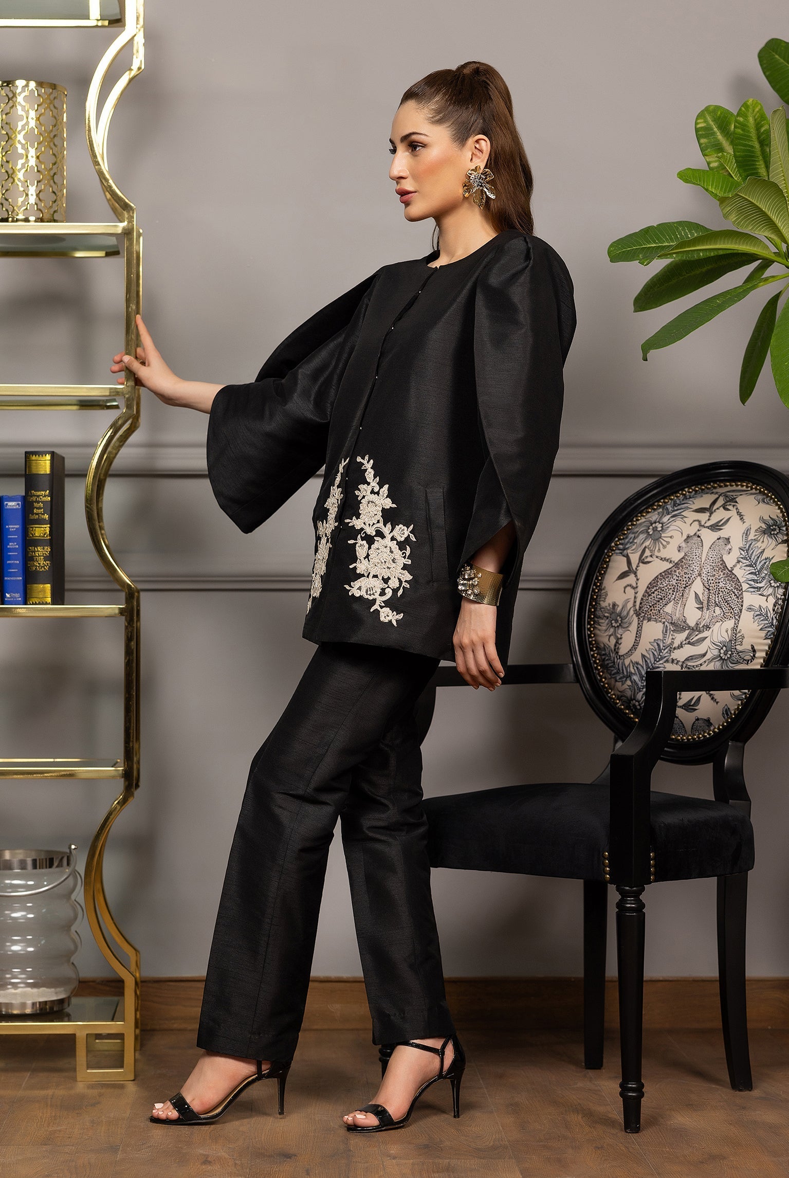 Threads and Motifs | Formal Dresses 24 | 8984 by Threads and Motifs - Designer Dress - Type: Ladies Clothes - Available at Sana Yasir - 100% Original