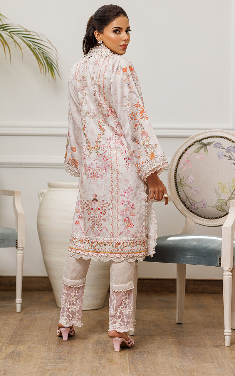 Threads and Motifs | Ready To Wear 2024 | 8766 by Threads and Motifs - Designer Dress - Type: Luxury - Available at Sana Yasir - 100% Original