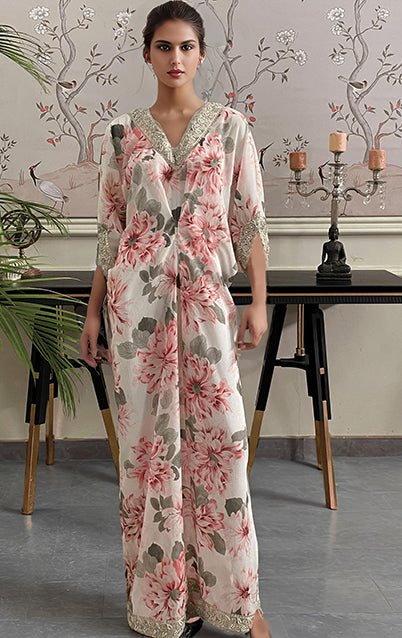 Threads and Motifs | Ready To Wear 2024 | 9193 by Threads and Motifs - Designer Dress - Type: Ladies Clothes - Available at Sana Yasir - 100% Original