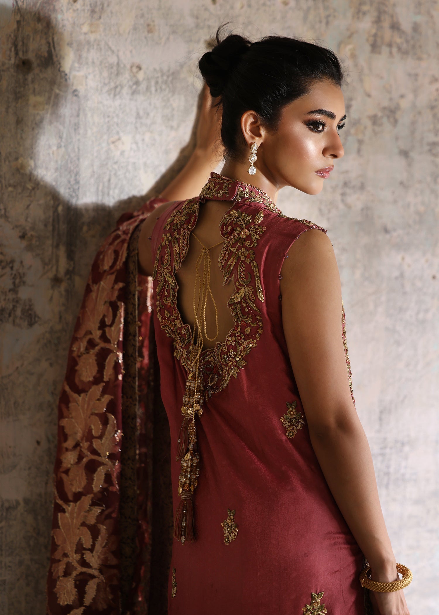 Umsha | Mehfil-e-Rang | Rose Allure by Umsha - Designer Dress - Type: Ladies Clothes - Available at Sana Yasir - 100% Original