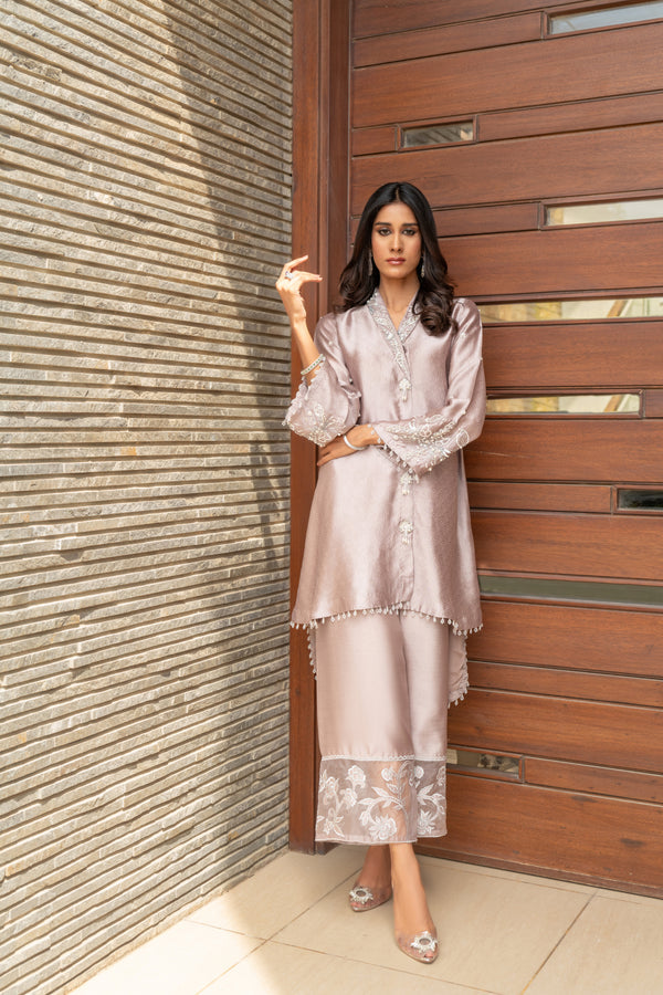 Wahaj M Khan | The Print Story | Lavender Sheesha Wrap by Wahaj M Khan - Designer Dress - Type: Ladies Clothes - Available at Sana Yasir - 100% Original