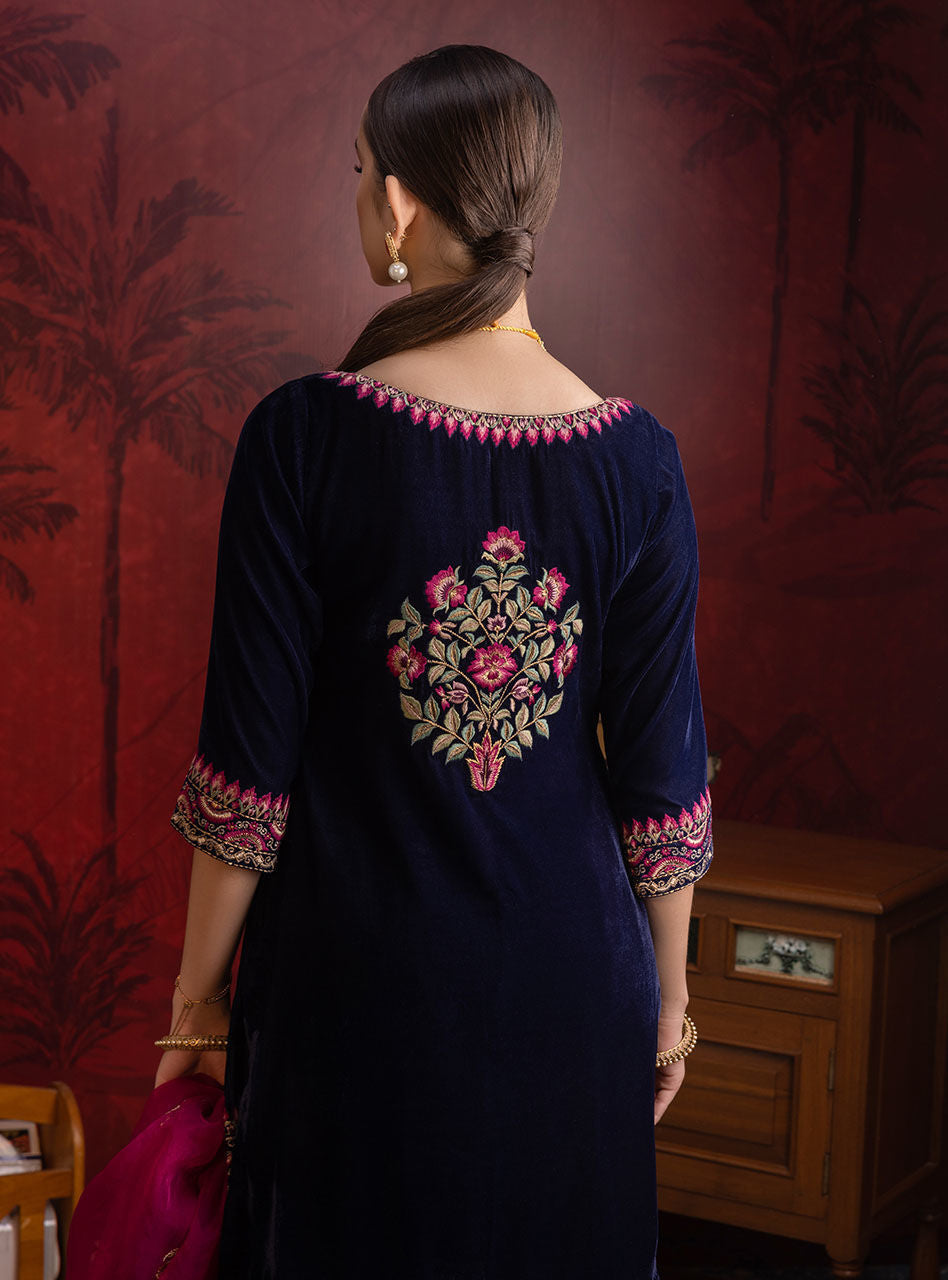 Zainab Chottani | Luxury Pret | AIRA by Zainab Chottani - Designer Dress - Type: Ladies Clothes - Available at Sana Yasir - 100% Original