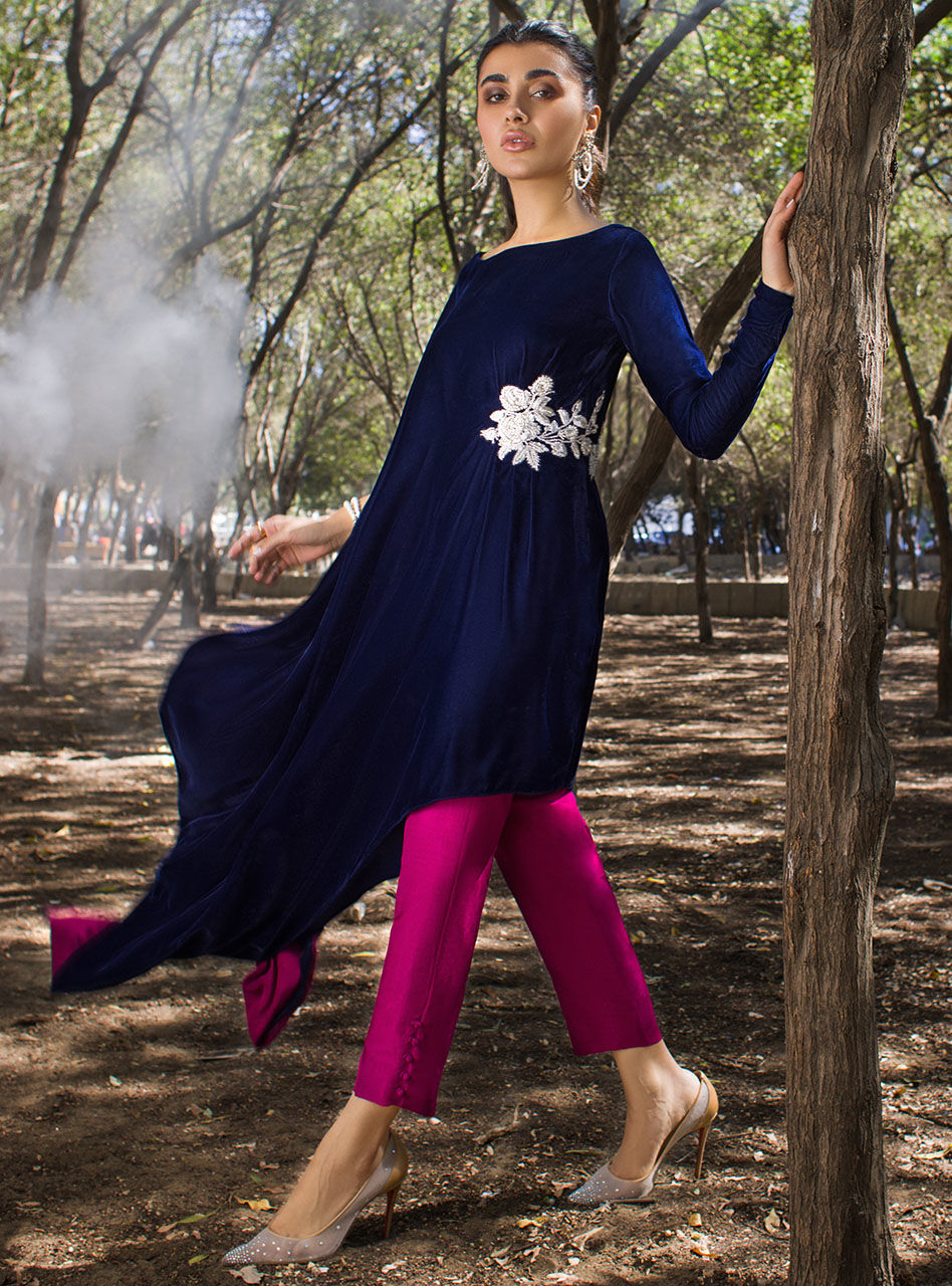 Zainab Chottani | Luxury Pret | AIZEL by Zainab Chottani - Designer Dress - Type: Ladies Clothes - Available at Sana Yasir - 100% Original