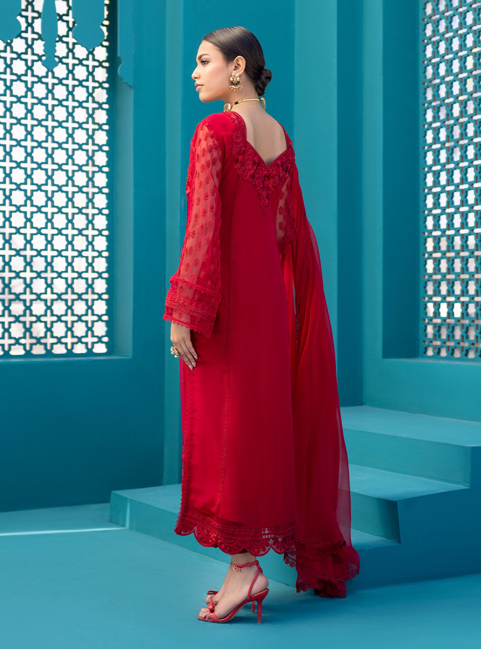 Zainab Chottani | Luxury Pret | AUBURN MIST by Zainab Chottani - Designer Dress - Type: Ladies Clothes - Available at Sana Yasir - 100% Original