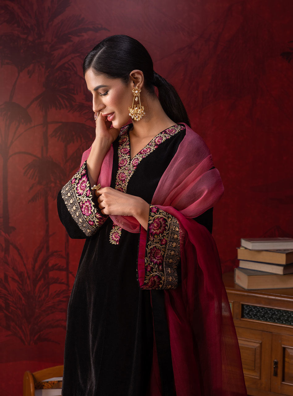 Zainab Chottani | Luxury Pret | AYRISH by Zainab Chottani - Designer Dress - Type: Ladies Clothes - Available at Sana Yasir - 100% Original