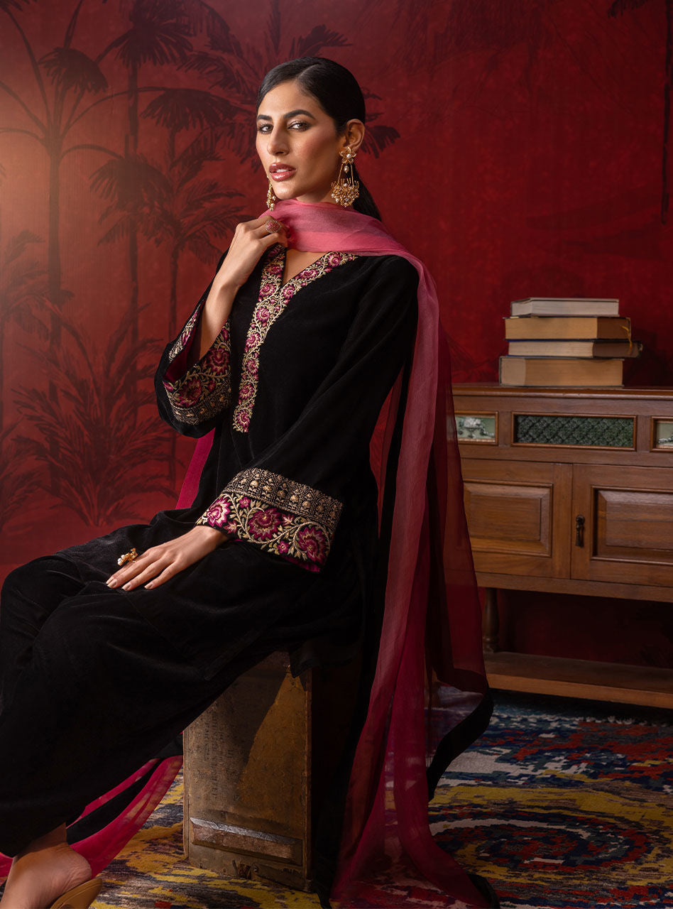 Zainab Chottani | Luxury Pret | AYRISH by Zainab Chottani - Designer Dress - Type: Ladies Clothes - Available at Sana Yasir - 100% Original
