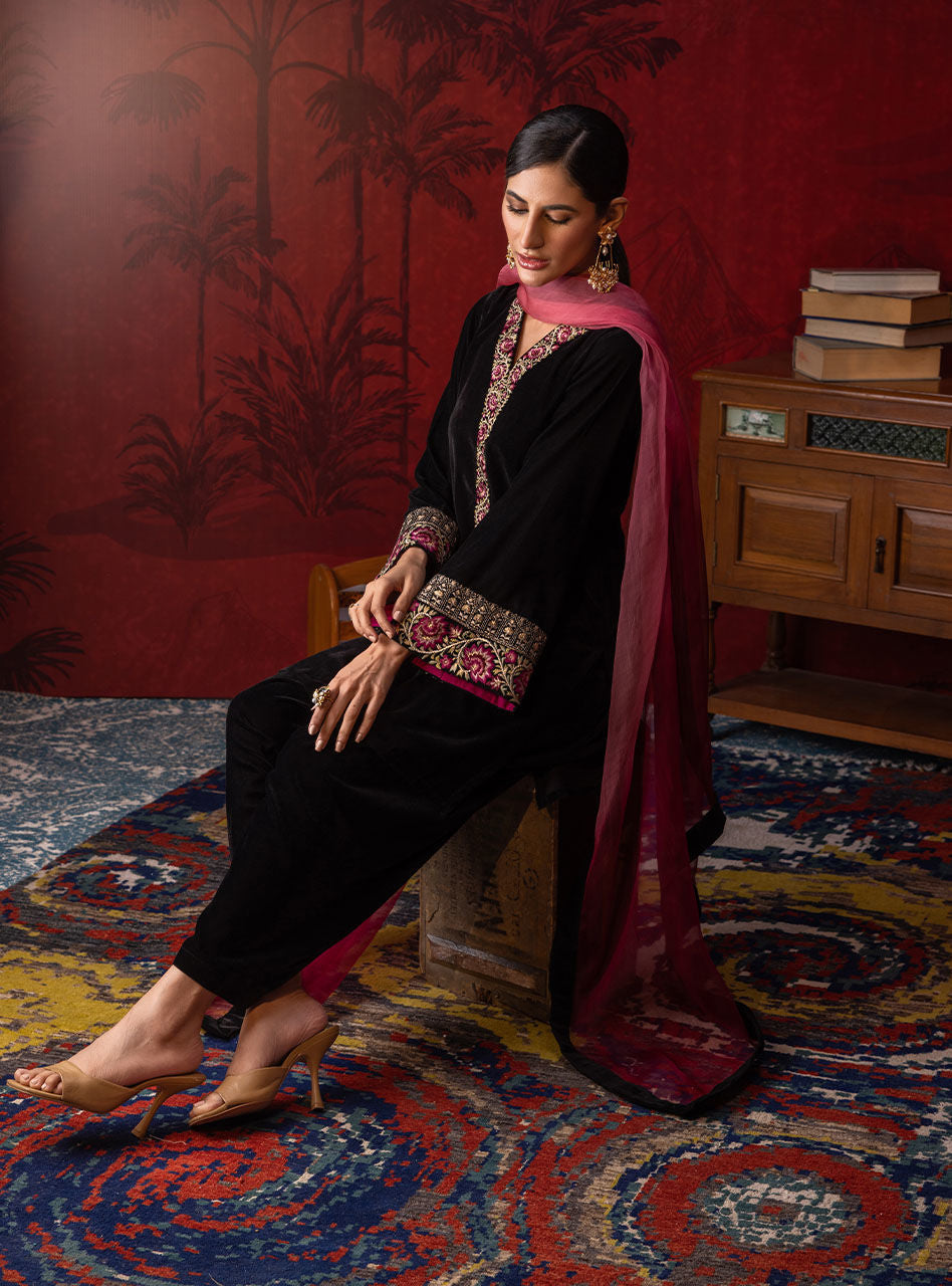 Zainab Chottani | Luxury Pret | AYRISH by Zainab Chottani - Designer Dress - Type: Ladies Clothes - Available at Sana Yasir - 100% Original