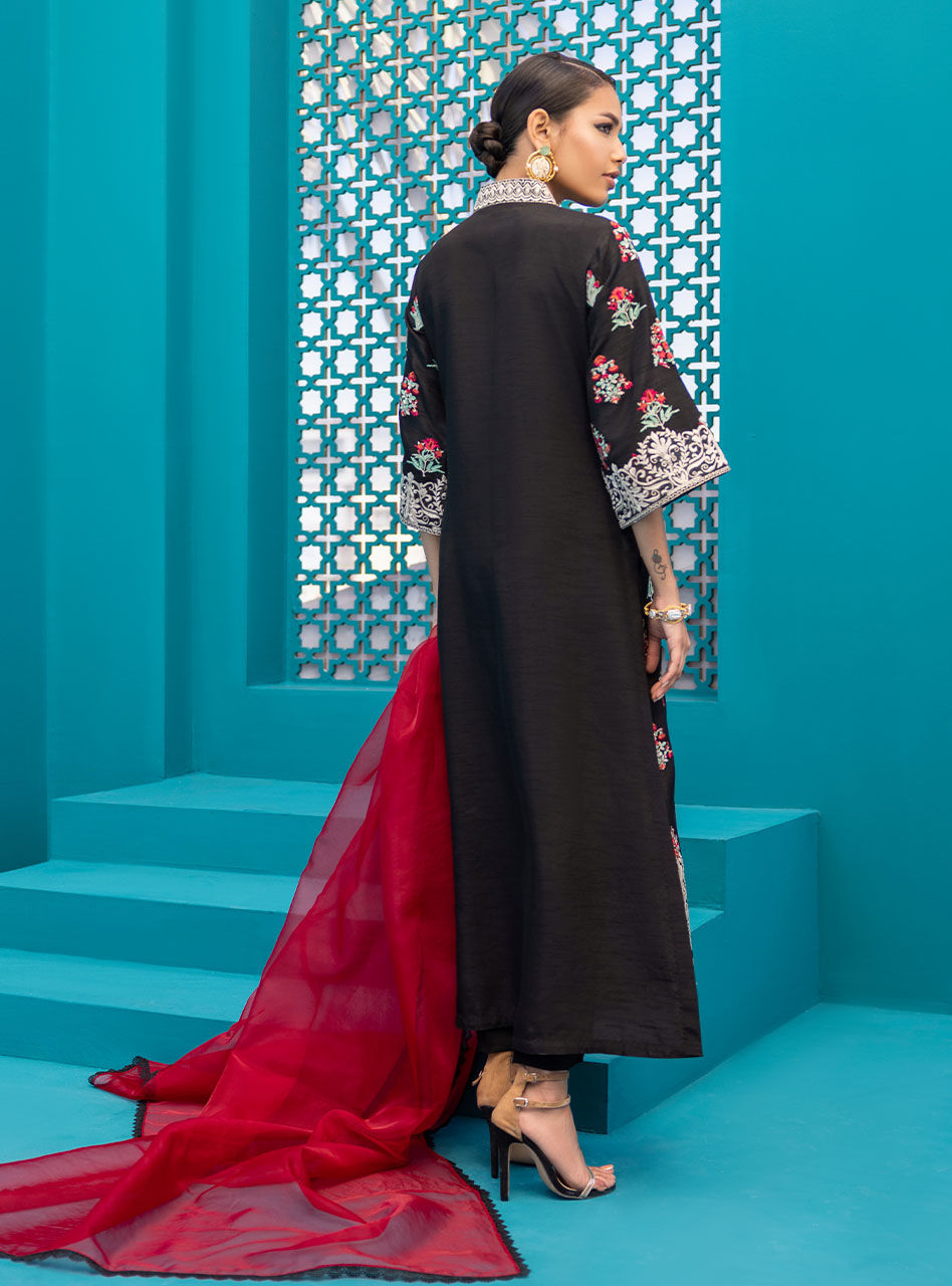 Zainab Chottani | Luxury Pret | BLACK ROSE - D 80 by Zainab Chottani - Designer Dress - Type: Ladies Clothes - Available at Sana Yasir - 100% Original