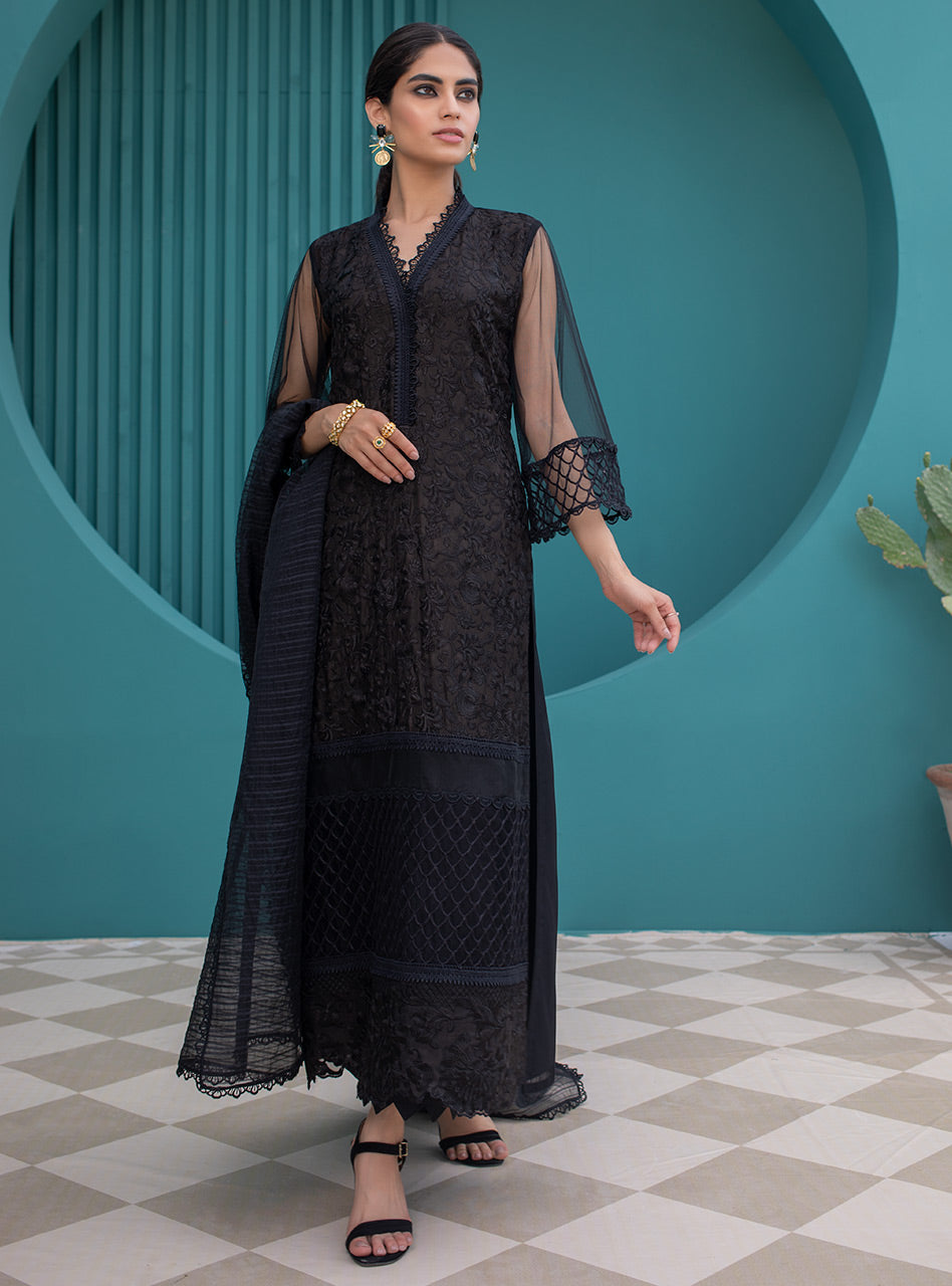Zainab Chottani | Luxury Pret | BLACK TOURMALINE by Zainab Chottani - Designer Dress - Type: Ladies Clothes - Available at Sana Yasir - 100% Original
