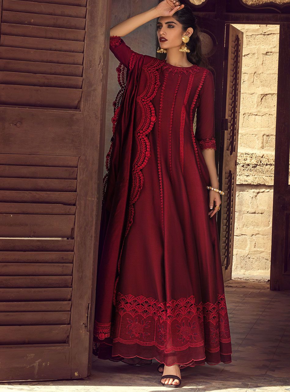 Zainab Chottani | Luxury Pret | BLOOMING ROSE by Zainab Chottani - Designer Dress - Type: Ladies Clothes - Available at Sana Yasir - 100% Original