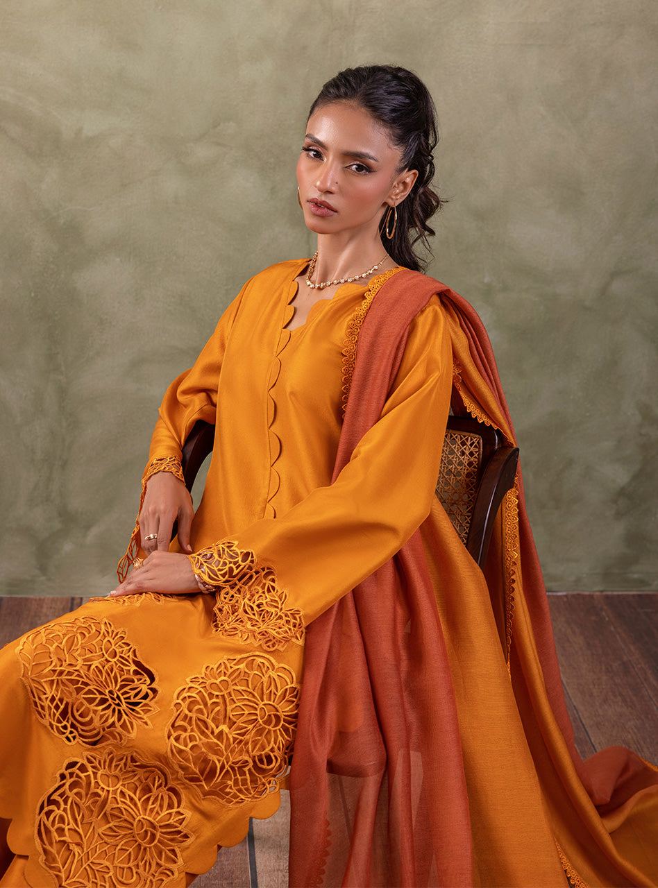 Zainab Chottani | Luxury Pret | BURNING AMBER by Zainab Chottani - Designer Dress - Type: Ladies Clothes - Available at Sana Yasir - 100% Original