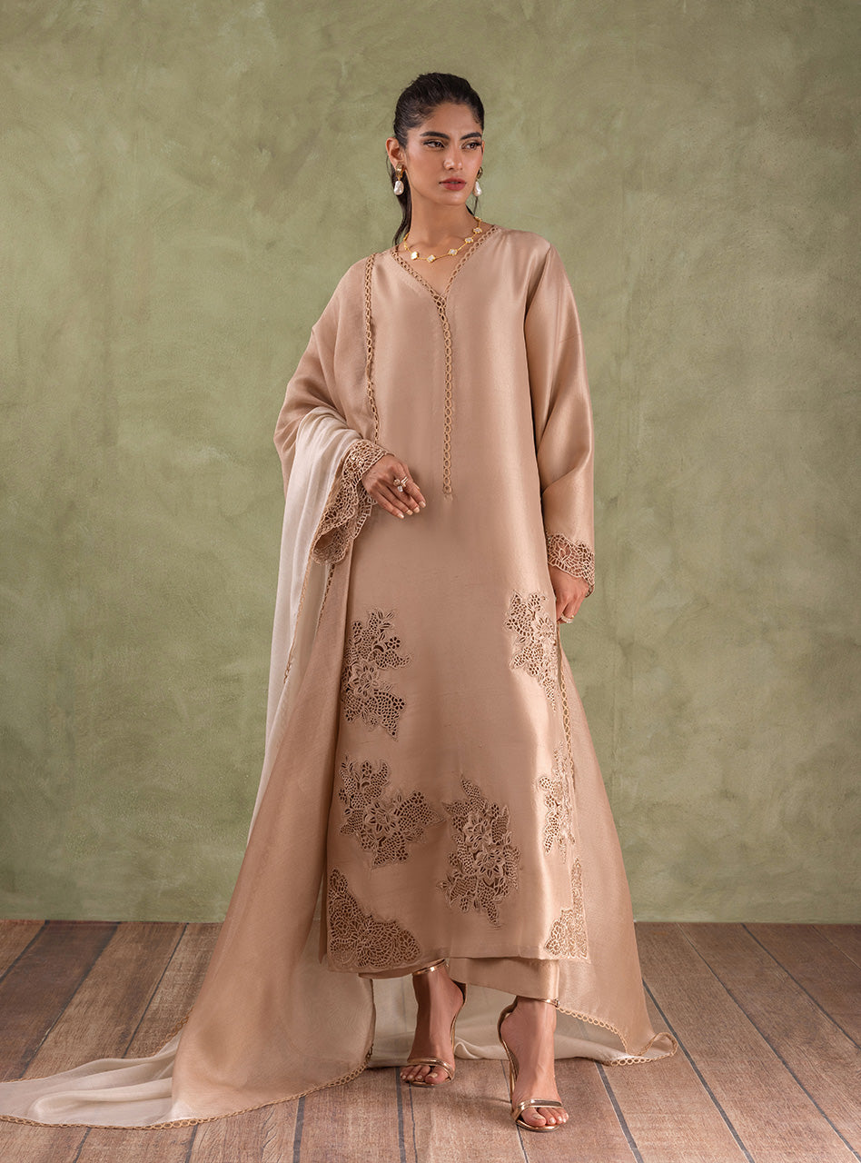 Zainab Chottani | Luxury Pret | CORAL CHAMPAGNE by Zainab Chottani - Designer Dress - Type: Ladies Clothes - Available at Sana Yasir - 100% Original