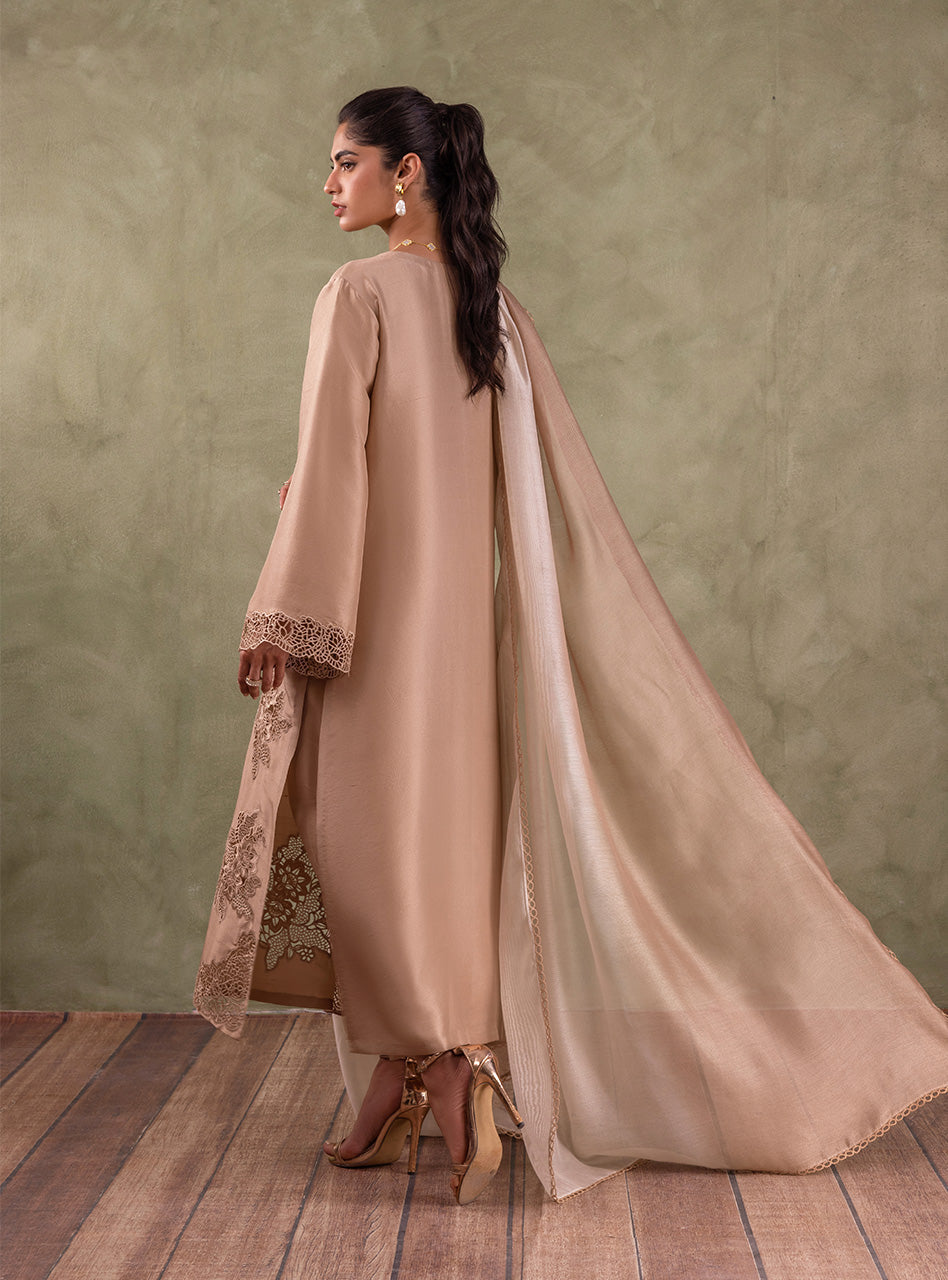 Zainab Chottani | Luxury Pret | CORAL CHAMPAGNE by Zainab Chottani - Designer Dress - Type: Ladies Clothes - Available at Sana Yasir - 100% Original