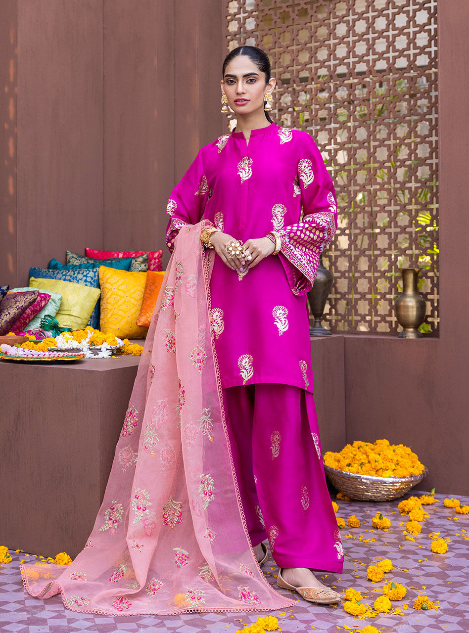 Zainab Chottani | Luxury Pret | DAHLIA by Zainab Chottani - Designer Dress - Type: Ladies Clothes - Available at Sana Yasir - 100% Original