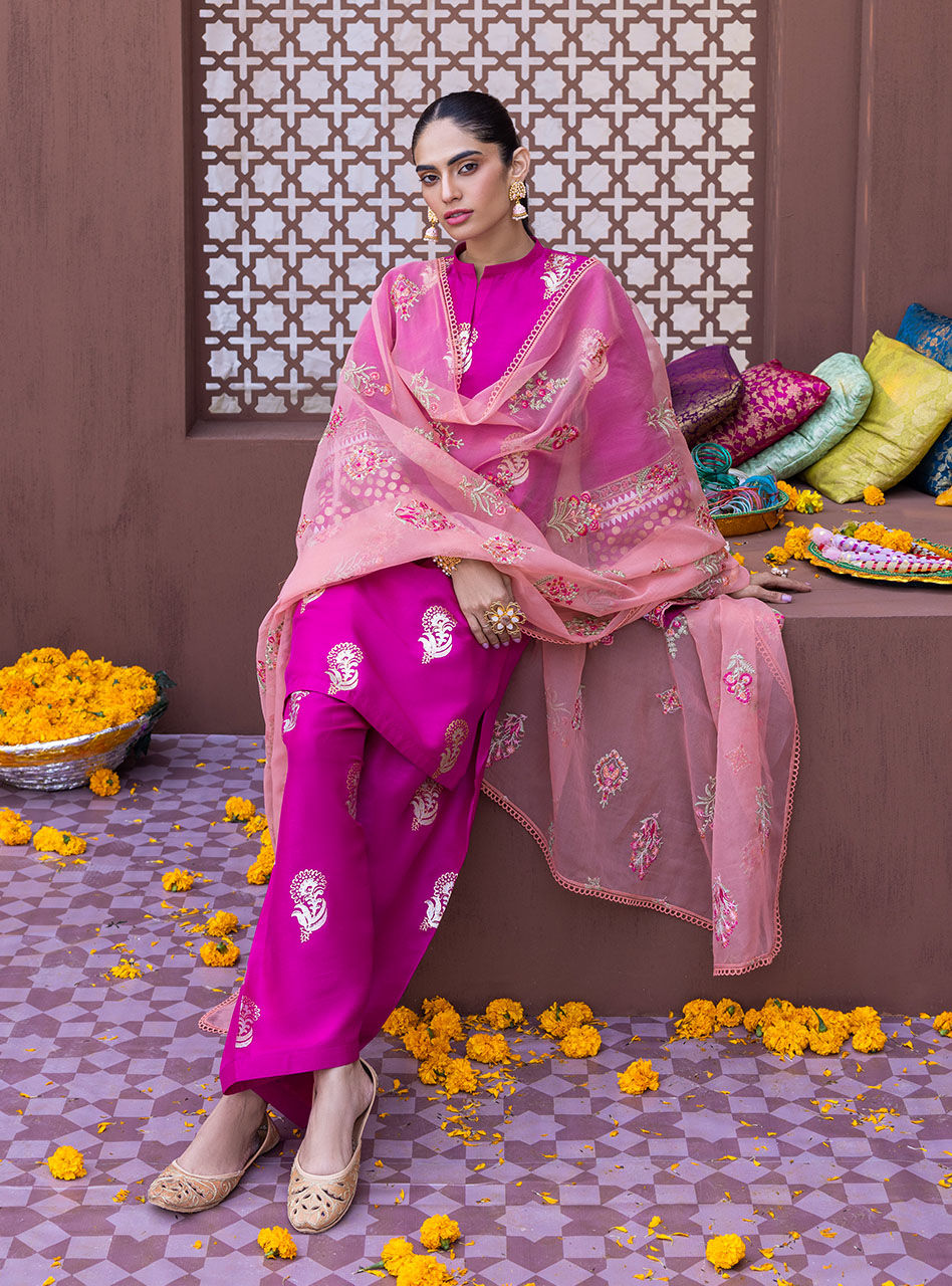 Zainab Chottani | Luxury Pret | DAHLIA by Zainab Chottani - Designer Dress - Type: Ladies Clothes - Available at Sana Yasir - 100% Original