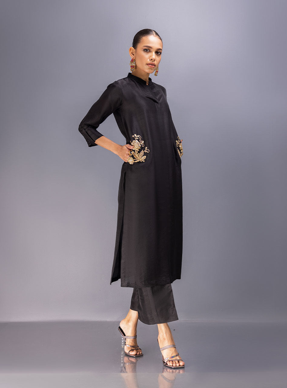 Zainab Chottani | Luxury Pret | EBONY FROST by Zainab Chottani - Designer Dress - Type: Ladies Clothes - Available at Sana Yasir - 100% Original