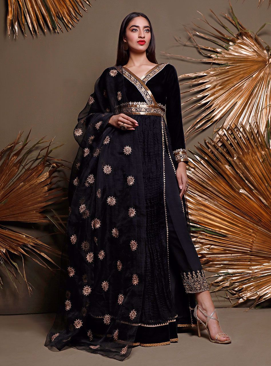 Zainab Chottani | Luxury Pret | EBONY TOPAZ by Zainab Chottani - Designer Dress - Type: Ladies Clothes - Available at Sana Yasir - 100% Original
