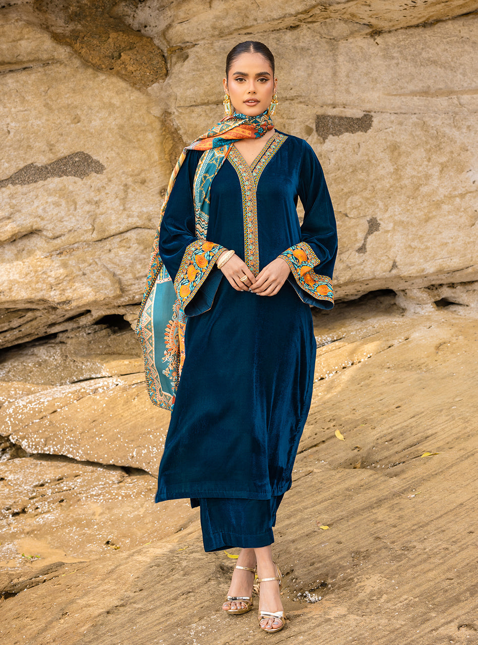 Zainab Chottani | Luxury Pret | MAH FEROZ by Zainab Chottani - Designer Dress - Type: Ladies Clothes - Available at Sana Yasir - 100% Original