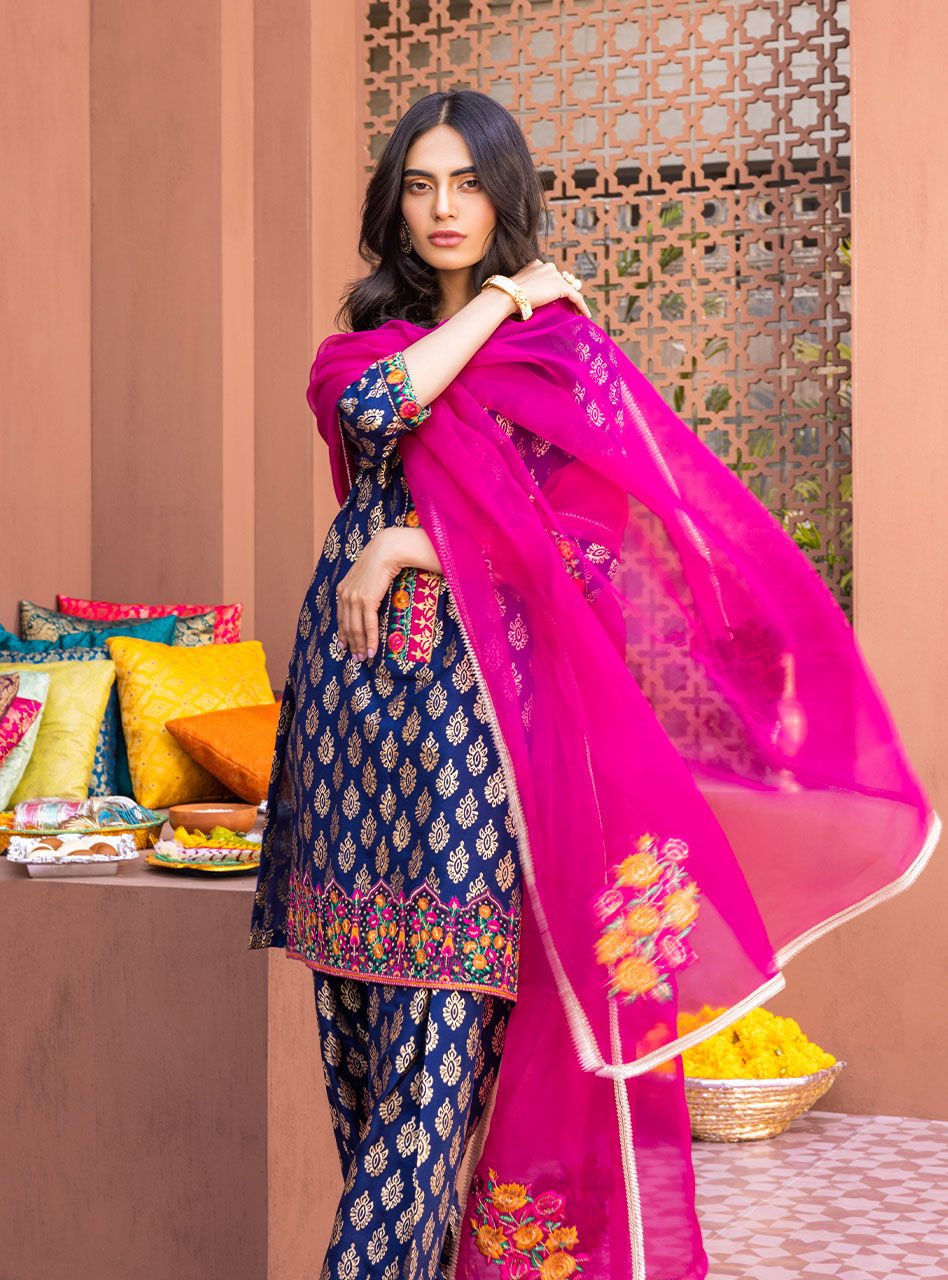 Zainab Chottani | Luxury Pret | MEHR by Zainab Chottani - Designer Dress - Type: Ladies Clothes - Available at Sana Yasir - 100% Original
