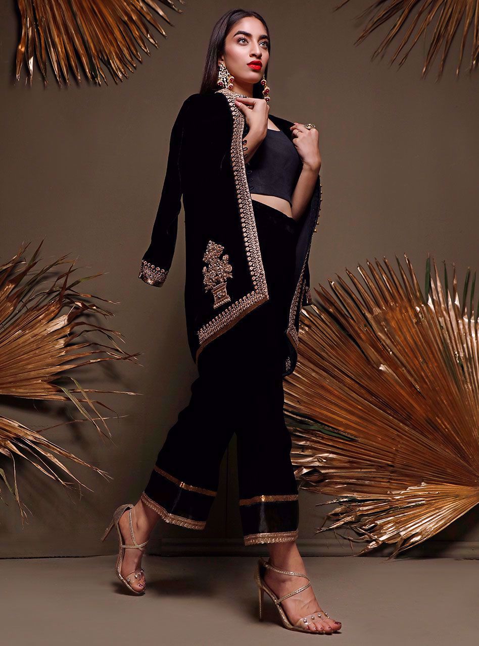 Zainab Chottani | Luxury Pret | METALIC MOOD by Zainab Chottani - Designer Dress - Type: Ladies Clothes - Available at Sana Yasir - 100% Original
