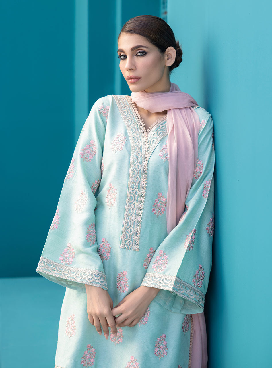 Zainab Chottani | Luxury Pret | ORCHID GLAZE by Zainab Chottani - Designer Dress - Type: Ladies Clothes - Available at Sana Yasir - 100% Original